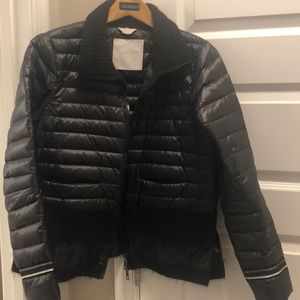 Sosken studios lightweight puffer jacket size L